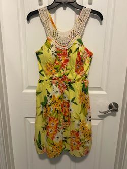 City Triangles cute summer dress size 3