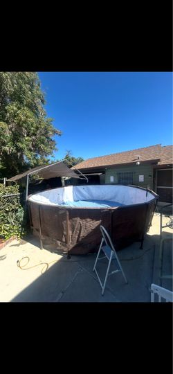 Pool 16ft by 48in