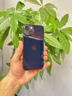 iPhone 14 - Unlocked - 128GB - No Selfie Camera/FaceID