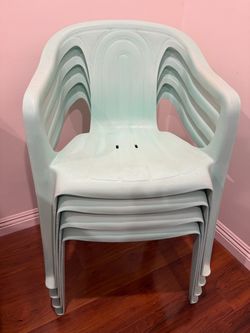 Plastic Stackable Patio Chairs Set of 4