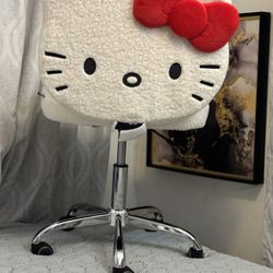 Hello Kitty Chair 