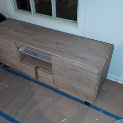 High Quality Wood Media Cabinet