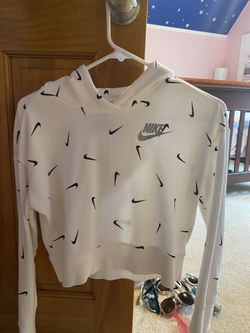 Nike Girls Cropped Hoodie Size Large Brand New 