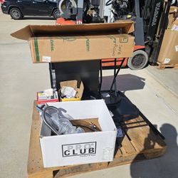 Free Pile Of Scrap Metal