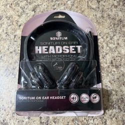 New In package ~ Sonitum On Ear Headset with Microphone