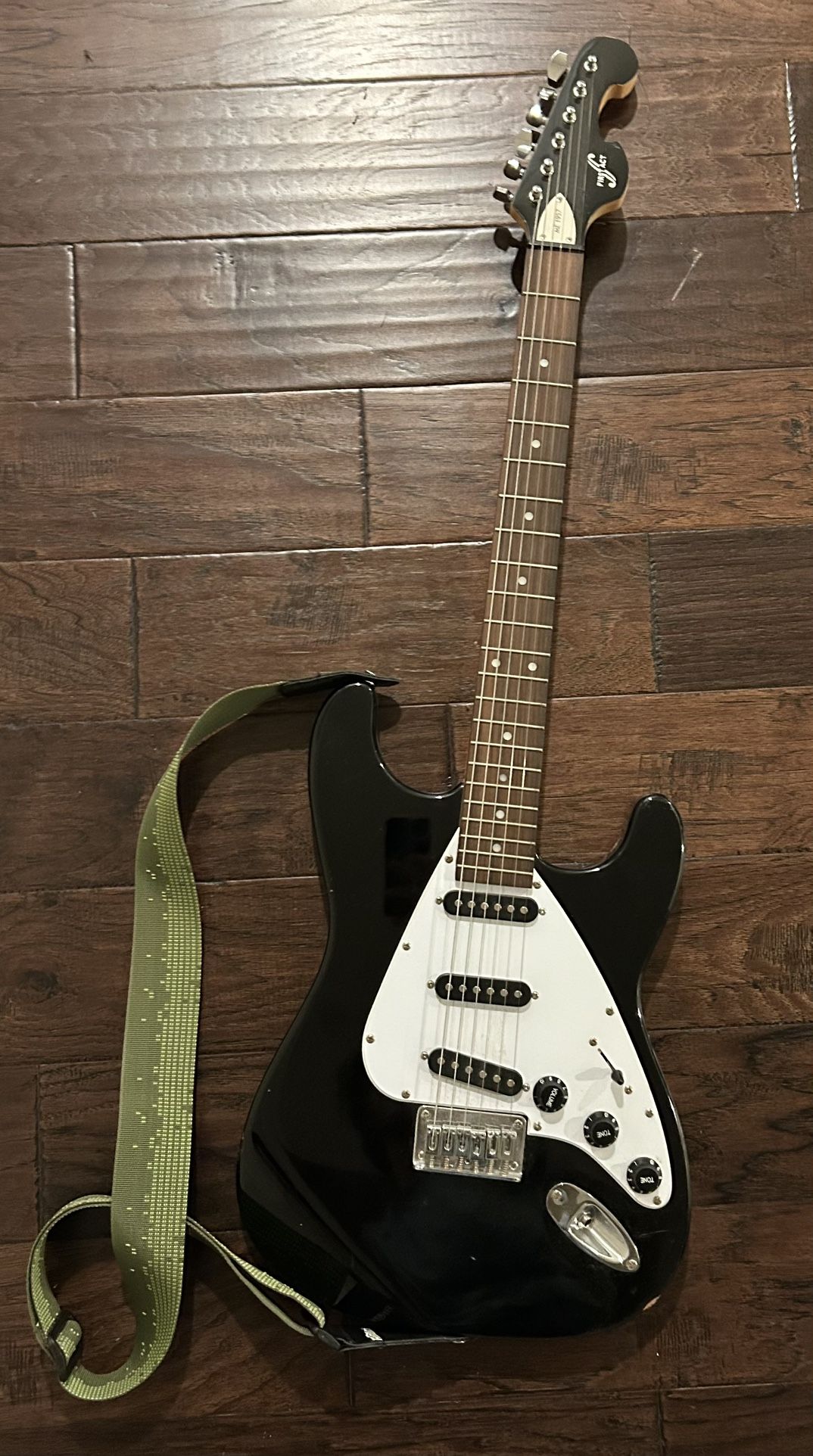 First Act ME301 Strat-Style Electric Guitar