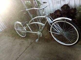 lowrider style beach cruiser
