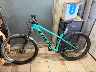 Trek bike