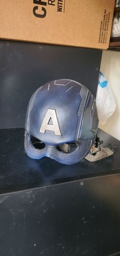Captain America helmet cosplay