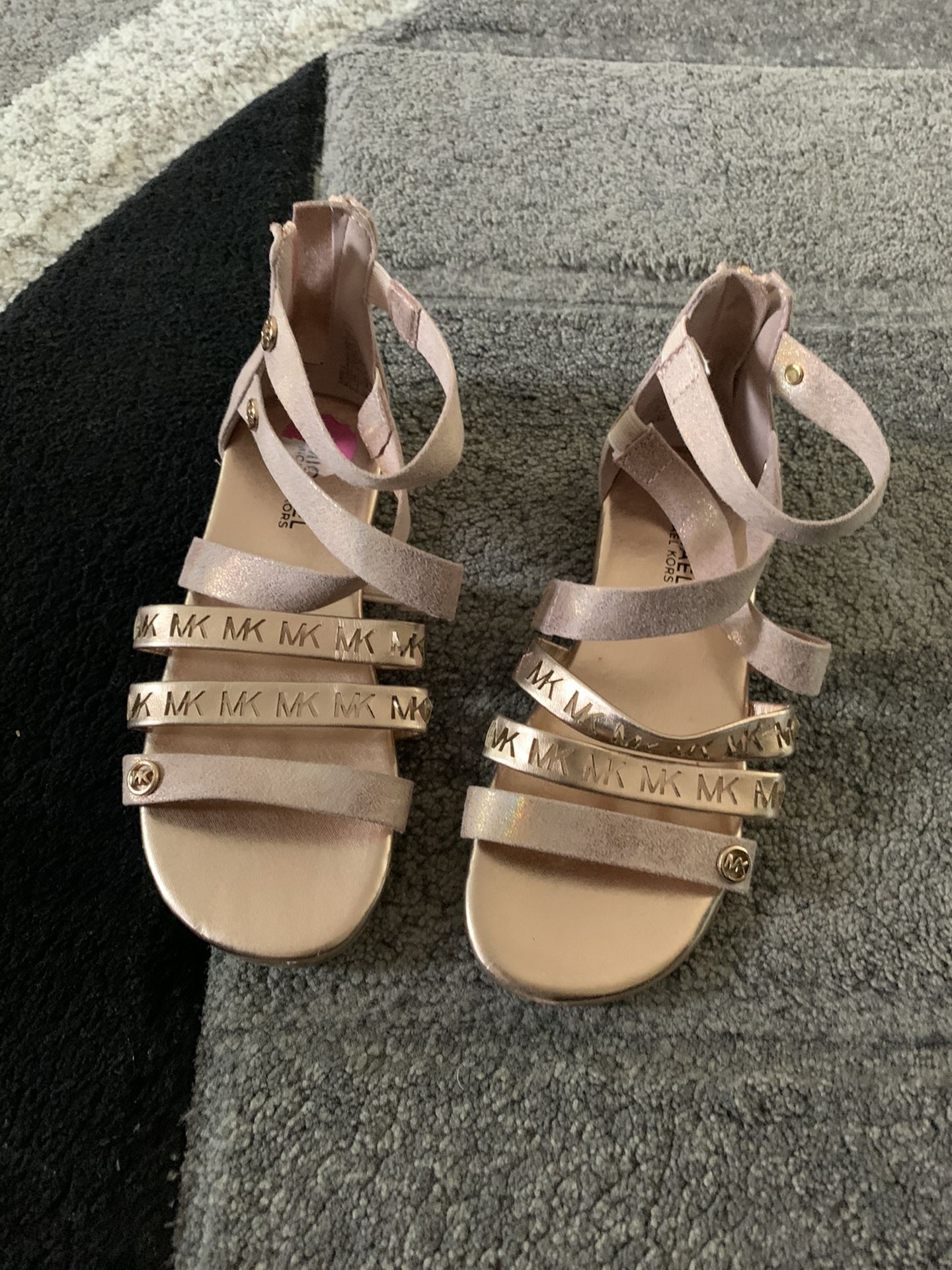 Michael kors sandal for girls size 11
