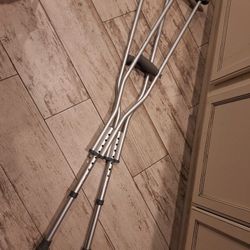 Crutches Adjustable Crutch Pair Clean $15 Firm All Sizes