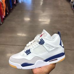 Brand new Air Jordan x Nike Sb 4 sz9