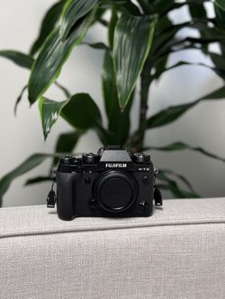 Fujifilm X-T2 Camera Body