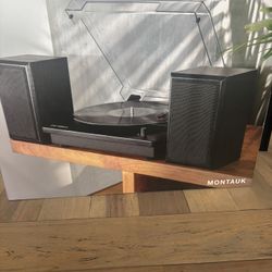 Victrola Montauk Record Player