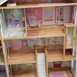 Doll House