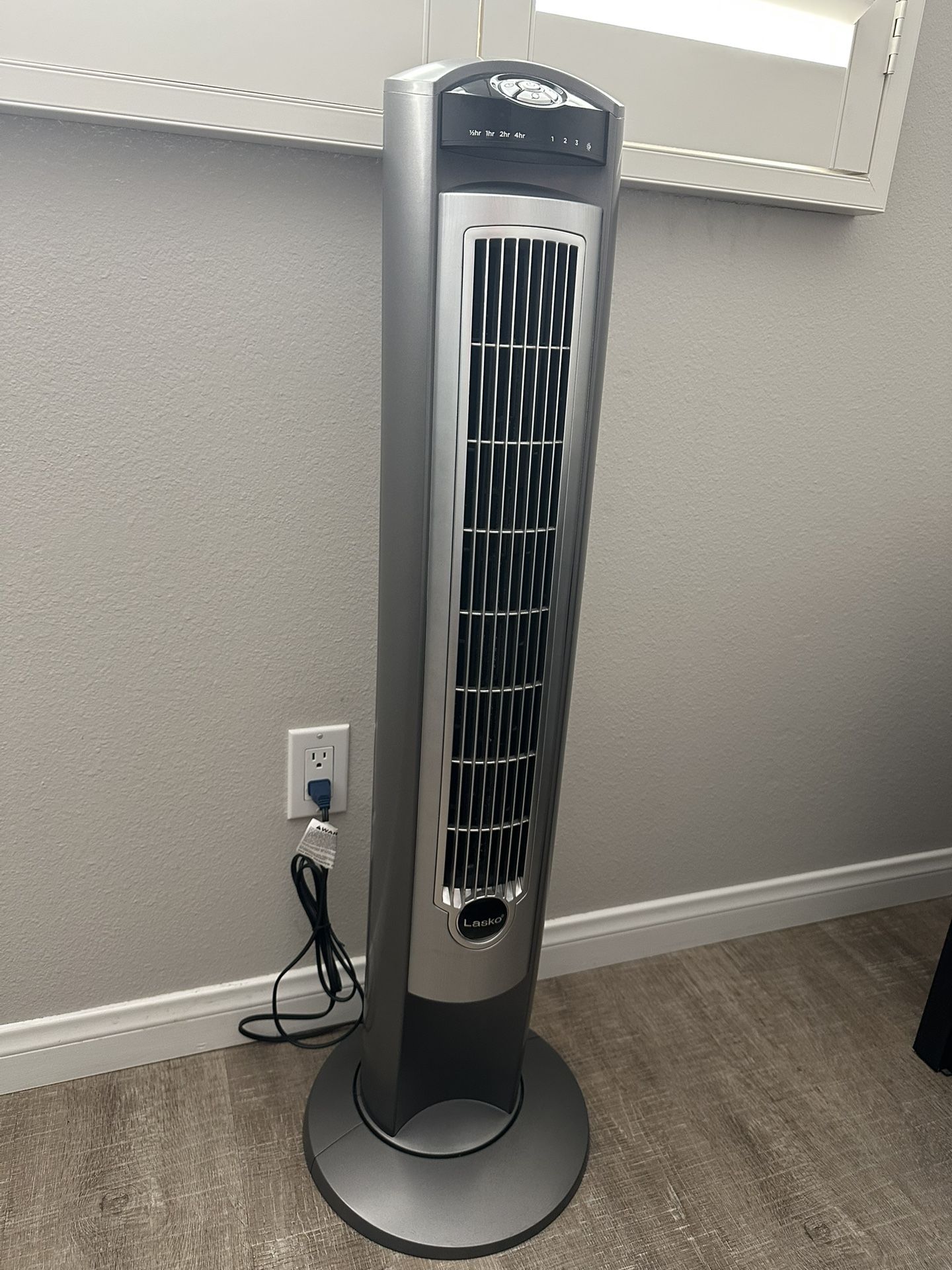 Lasko Oscillating Tower Fan