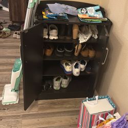 4 Shelf shoe rack