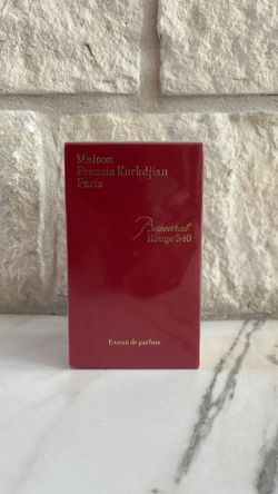 Baccarat Rouge 540 cologne