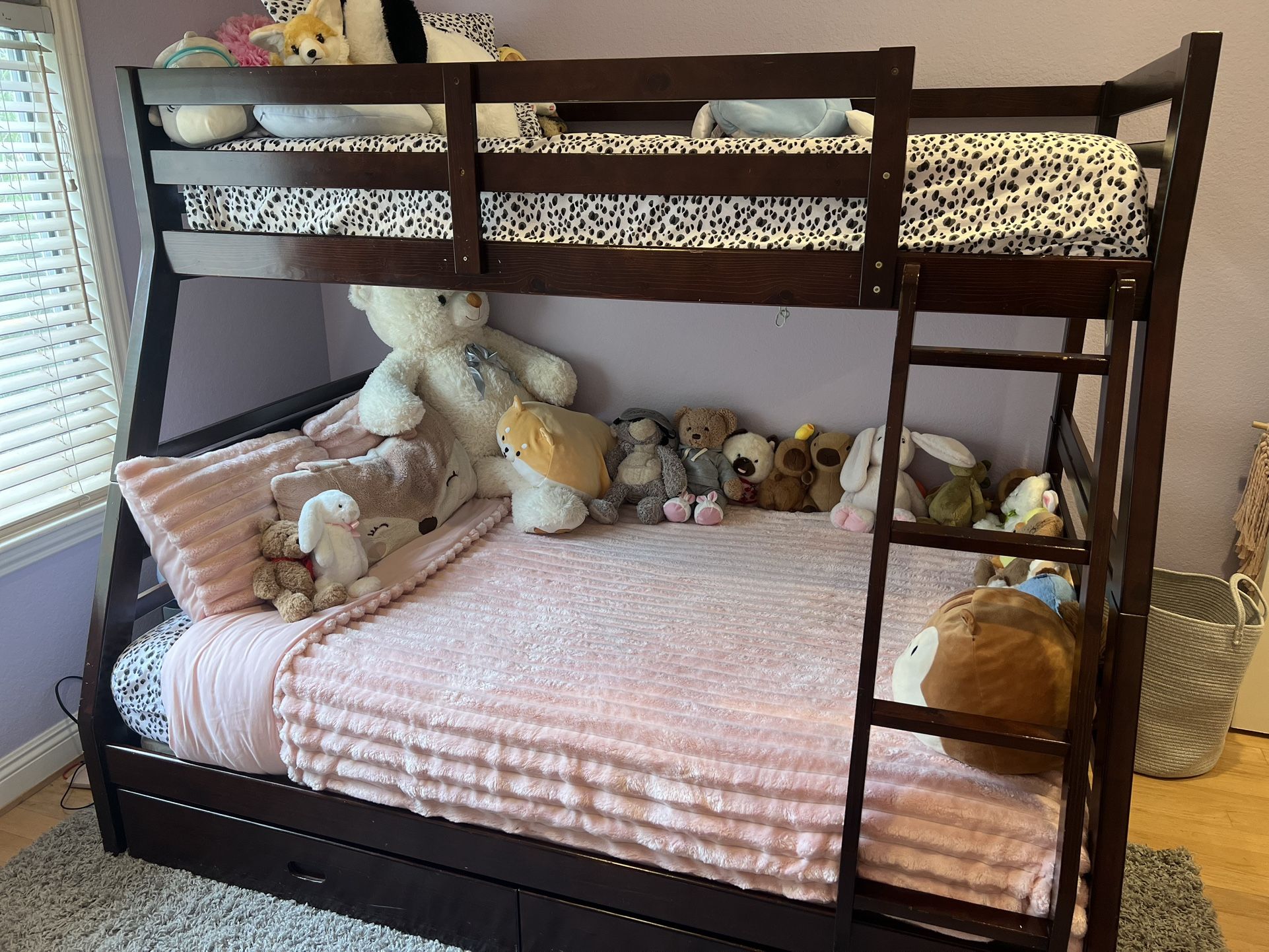 Super cute—— Bunk Bed. 