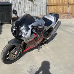 2002 Honda RC 51