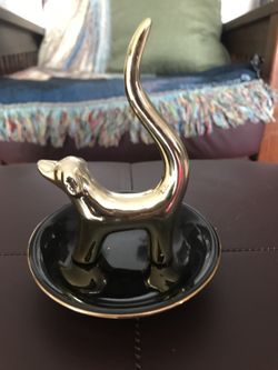 Ceramic Dog Ring Holder