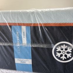 Tempurpedic Luxe Breeze Firm