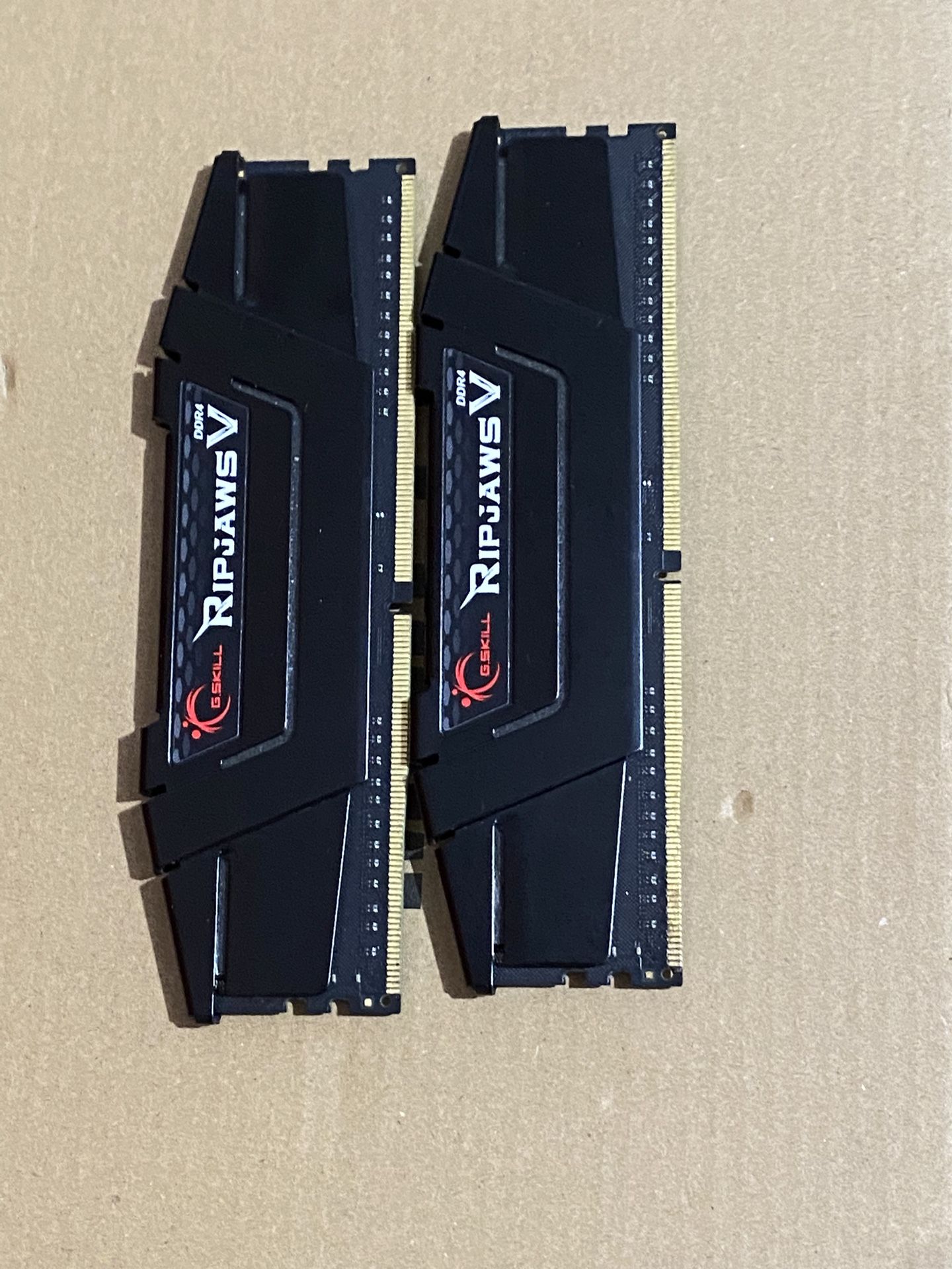 G.SKILL Ripjaws V Series (XMP)