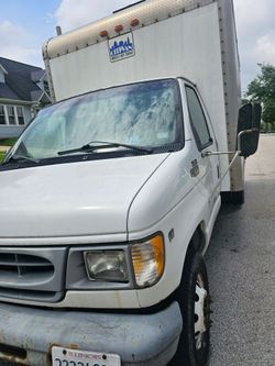 2001 ford E350 box truck