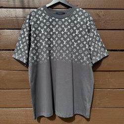 Lv shirt