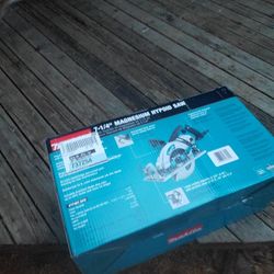 Makita 7-1/4" Magnesium Hypoid Saw