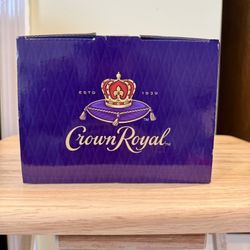 Crown Royal Ice Sphere Mold Capacity 4 and 2 Whisky Glasses New Unopened Box
