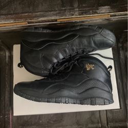 Jordan 10 NYC size 9.5