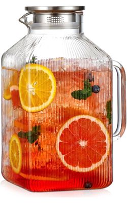 Square Classic Ribbed Glass Pitcher with Lid