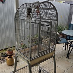 Jaula Gris Para Aves En Buenas Condiciones