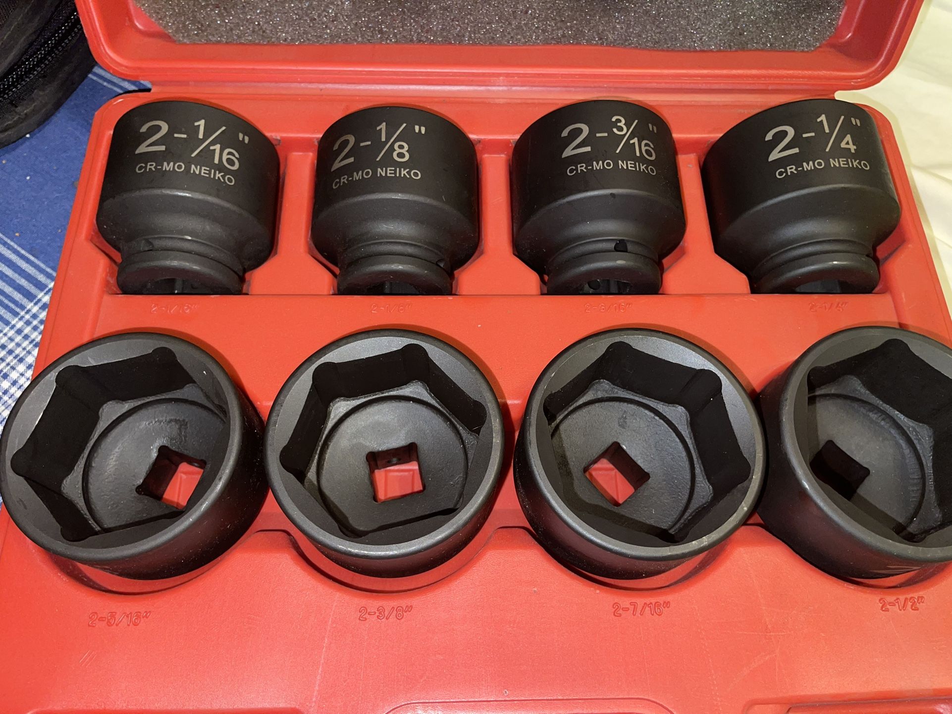 NEIKO 3/4 in. Drive Jumbo Impact Socket Set 02392a