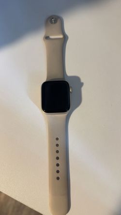 Apple Watch SE 40 mm