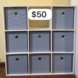 Shelf with organizers