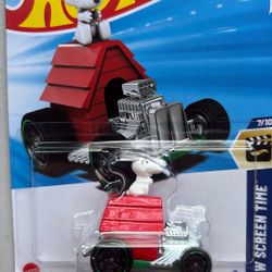 Hotwheels Snoopy
