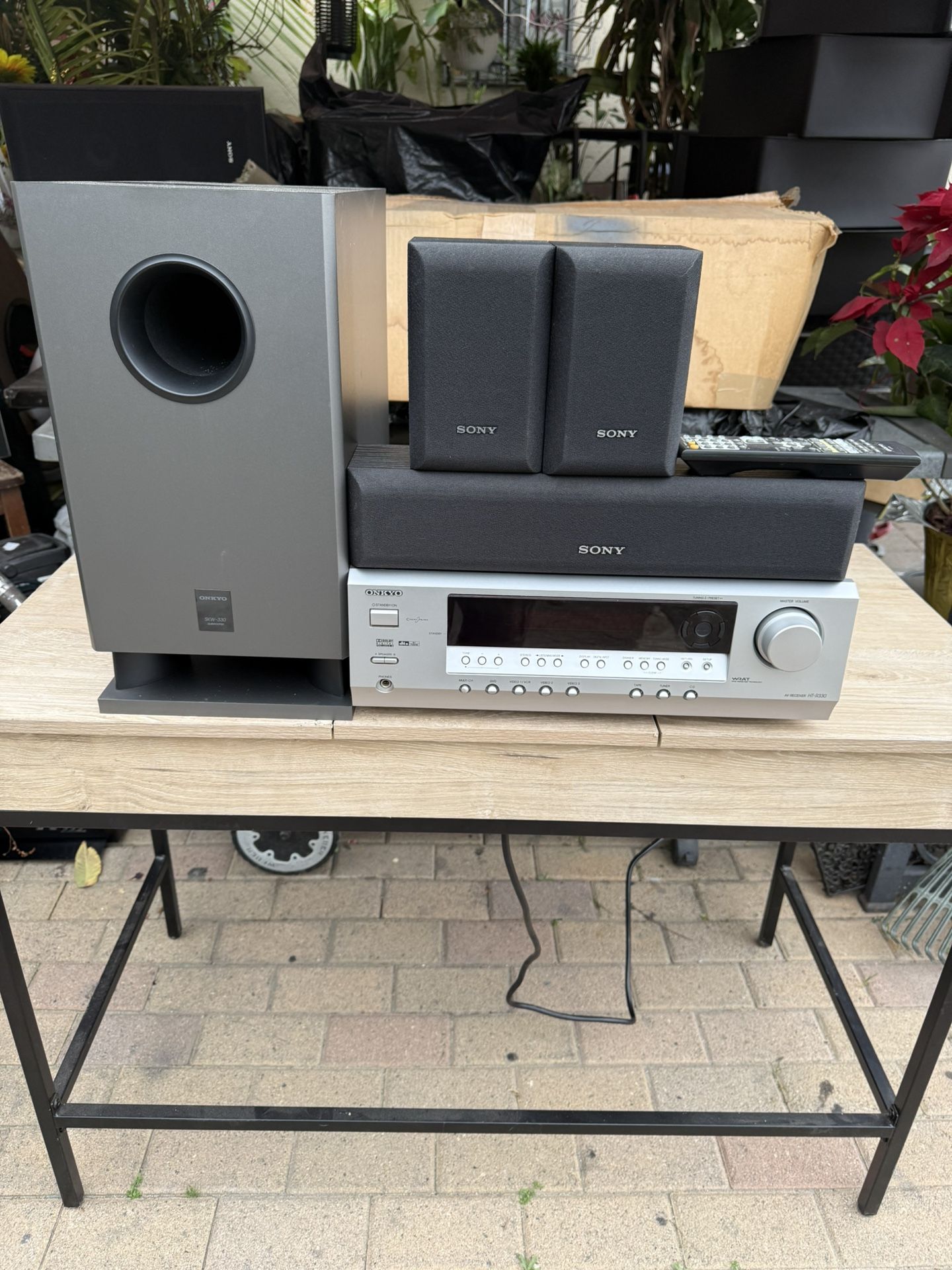 Onkyo Receiver Subwoofer And Sony Speakers