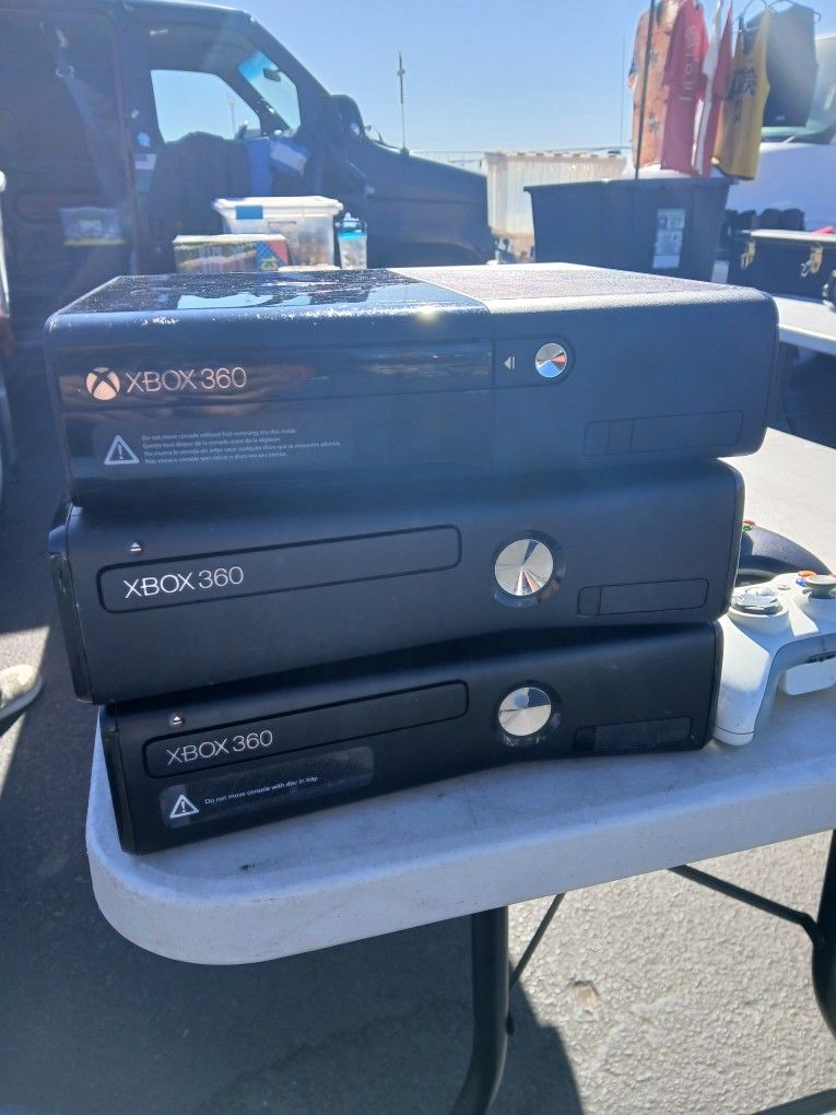 Xbox 360 All For $100 Selling ASIS