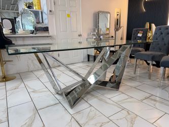 Dining table glass