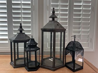 4 glass lanterns