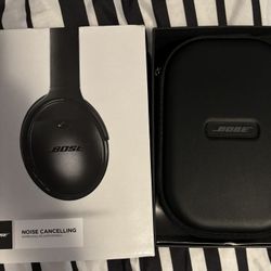 Bose QuietComfort Headphones - Noise Canceling New w/ Box