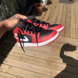Jordan 1 Mid Brand new
