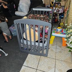 Baby Crib 