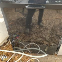 Dishwasher And Microwave 