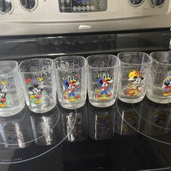 Set Of Six Vintage  Walt Disney Glasses