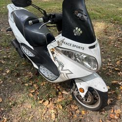 Peace Sports Knight 150cc Scooter. 