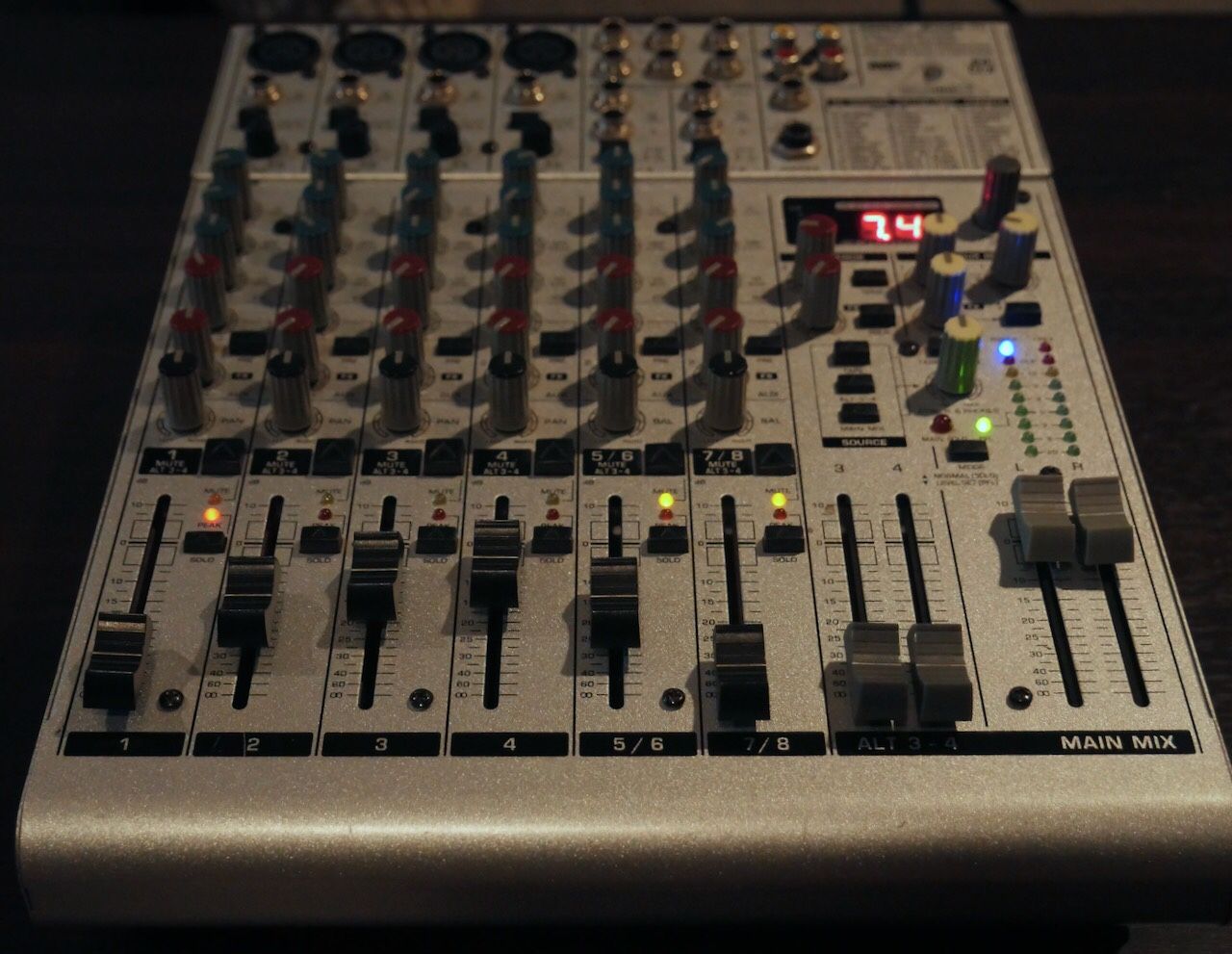 Behringer UB1204FX Pro Eurorack 12 Input Mixer with FX for Sale in ...