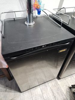 Keg refrigerator